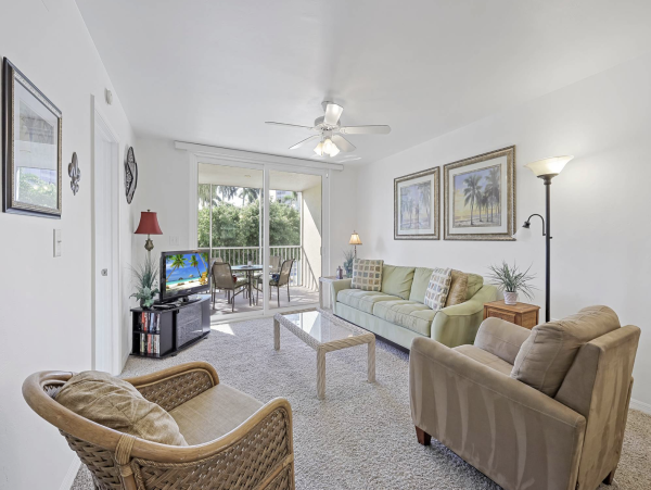 Marco Island Vacation Rental Beach Across the Street